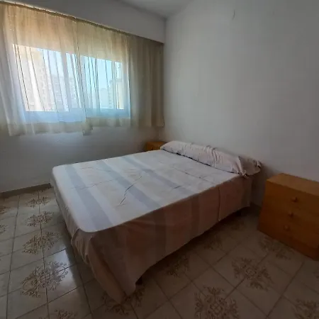 Iris Apartment *
